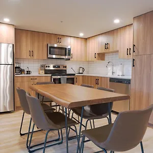  Apartment Basecamp Canada