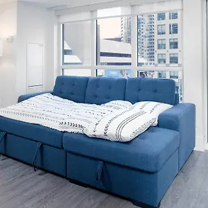 Apartment Chic 1-br Condo; Parking Included; Downtown Core Canada